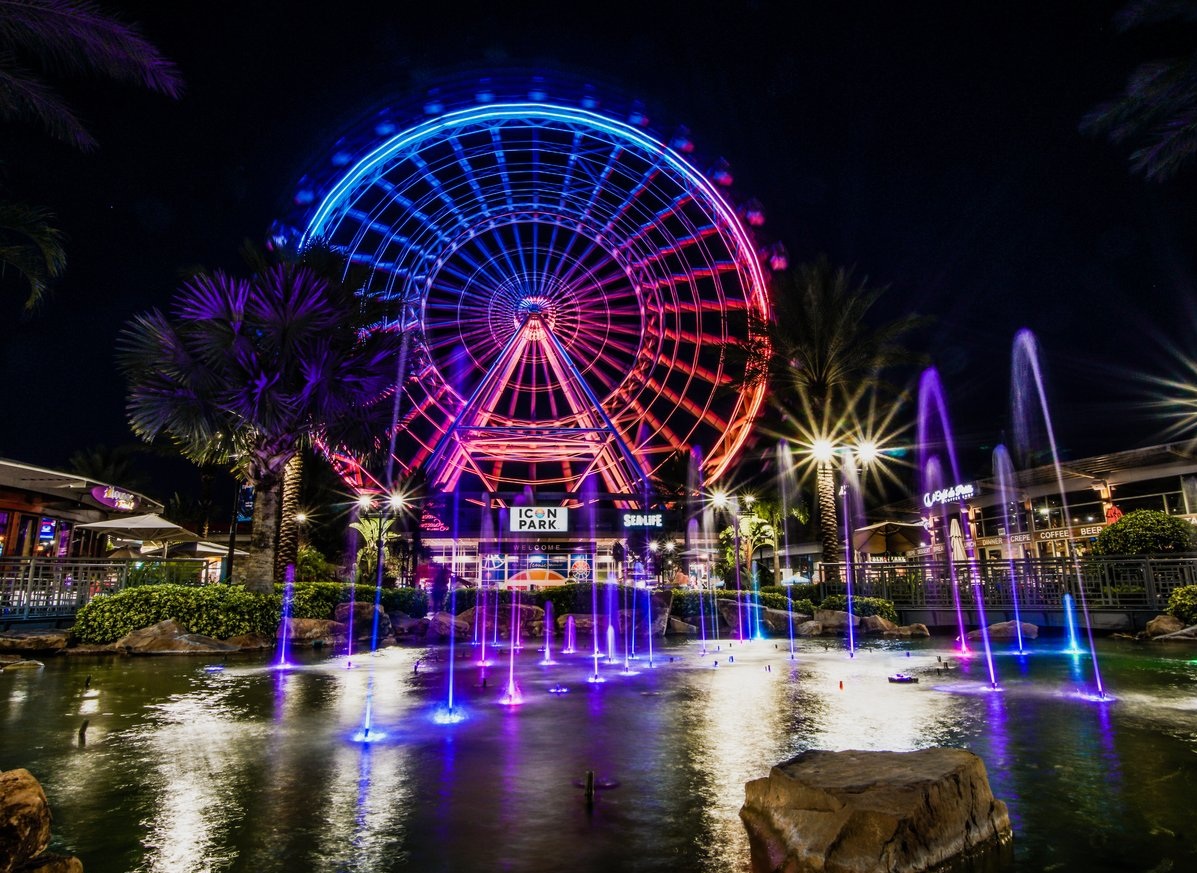 icon park at night